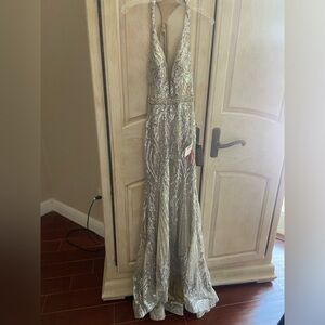 Mac duggal silver sequin open back dress